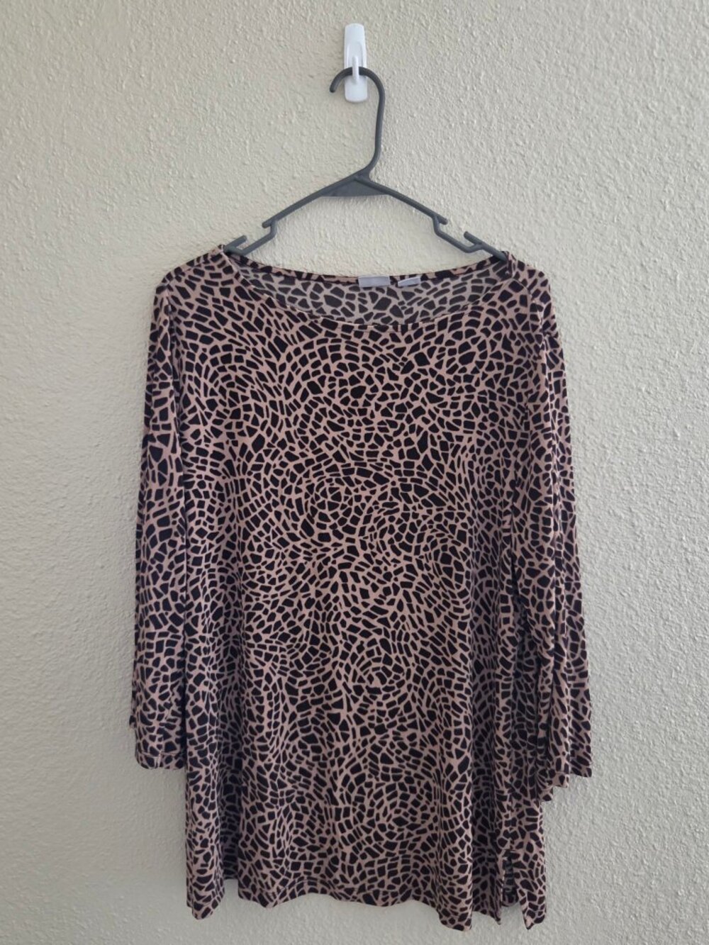 Chicos Travelers Womens Tunic Top 2 US 12-14 Giraffe Print 3/4 Sleeve Brown Tan